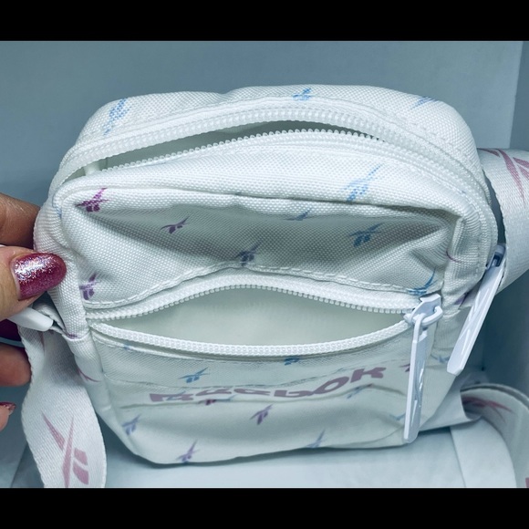 NWOT REEBOK Women's Pink and White Mini Crossbody - Picture 6 of 9